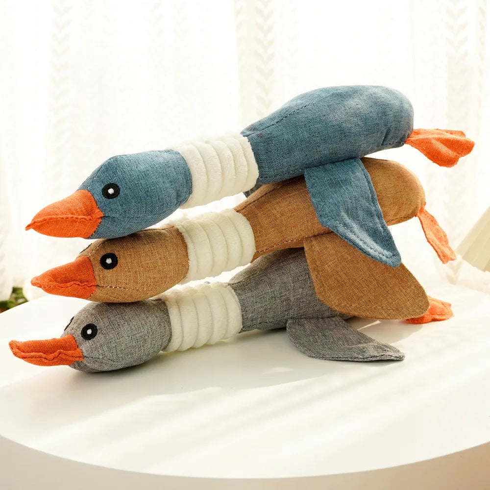 Squeaky Goose Dog Toy - Interactive Sound Toy for Dental Health