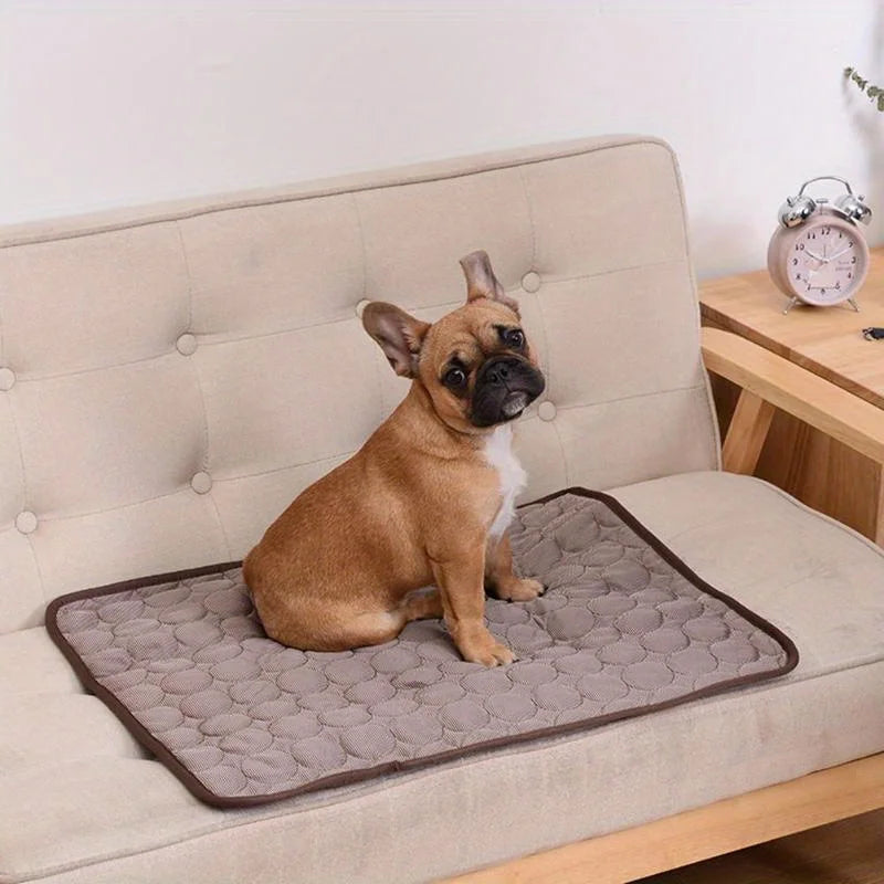 Self-Cooling Pet Mat with Ice Silk Technology - 40 Inch Summer Bed