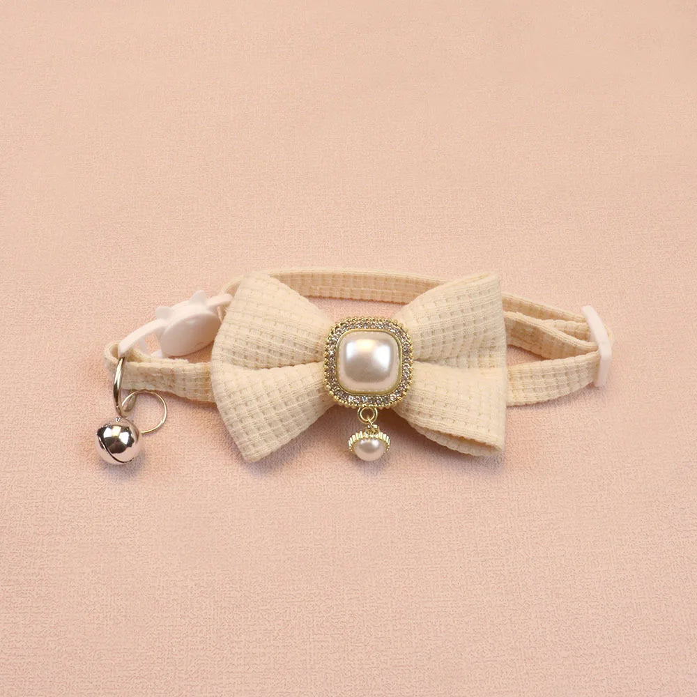 Collier pour chat gaufre nœud et pendentif perle avec clochette