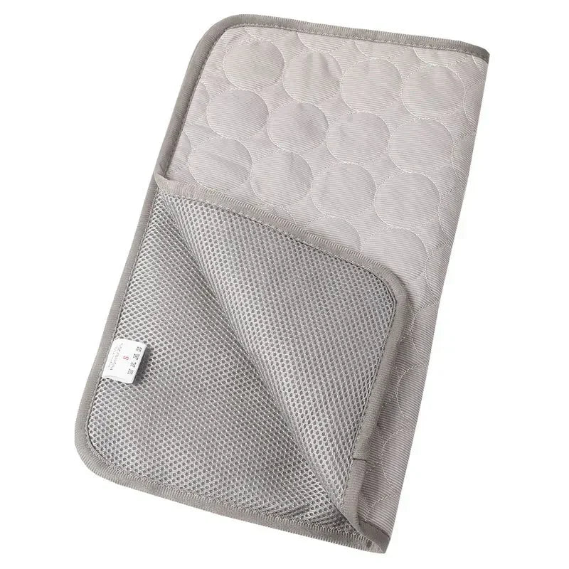 Pet Cooling Mat Summer Cat and Dog Sofa Mat Soft Ice Silk Cold Feeling Nest Mat Summer Dog Cooling Mat Pet Products Dog Beds
