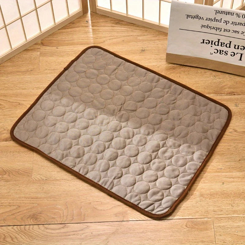 Self-Cooling Pet Mat with Ice Silk Technology - 40 Inch Summer Bed