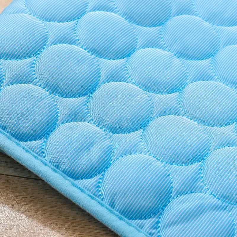 Pet Cooling Mat Summer Cat and Dog Sofa Mat Soft Ice Silk Cold Feeling Nest Mat Summer Dog Cooling Mat Pet Products Dog Beds