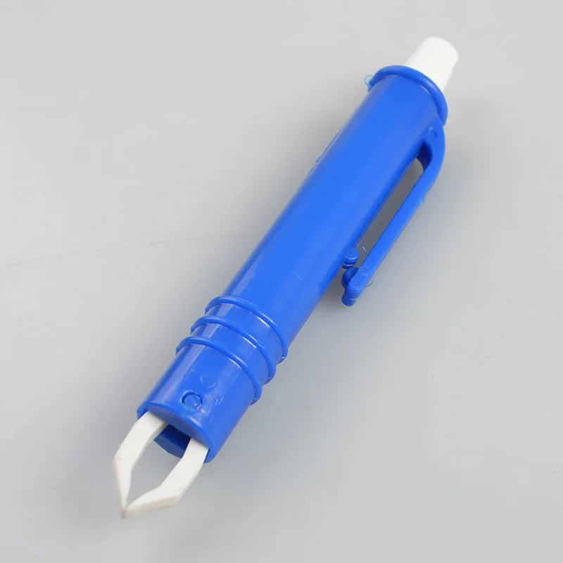 Pet Tick & Flea Remover Tweezer Clip – Safe Removal Tool for Dogs, Cats & Rabbits