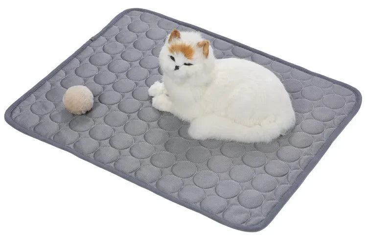 Pet Cooling Mat Summer Cat and Dog Sofa Mat Soft Ice Silk Cold Feeling Nest Mat Summer Dog Cooling Mat Pet Products Dog Beds
