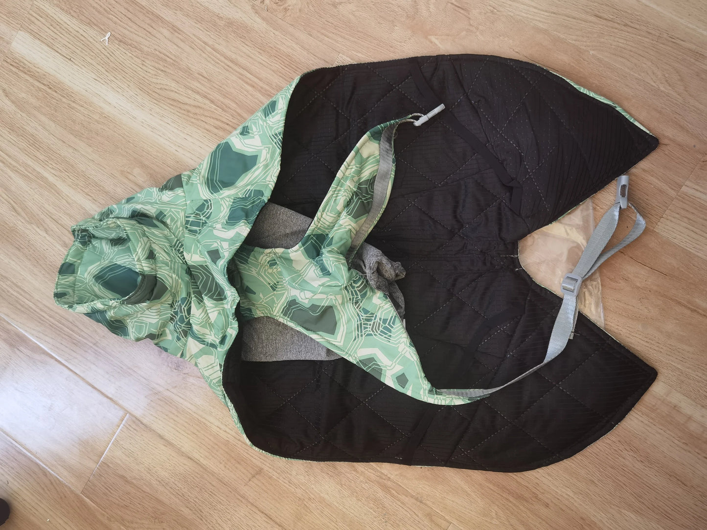 Waterproof Winter Dog Jacket – Warm Outfit for Small, Medium & Large Dogs