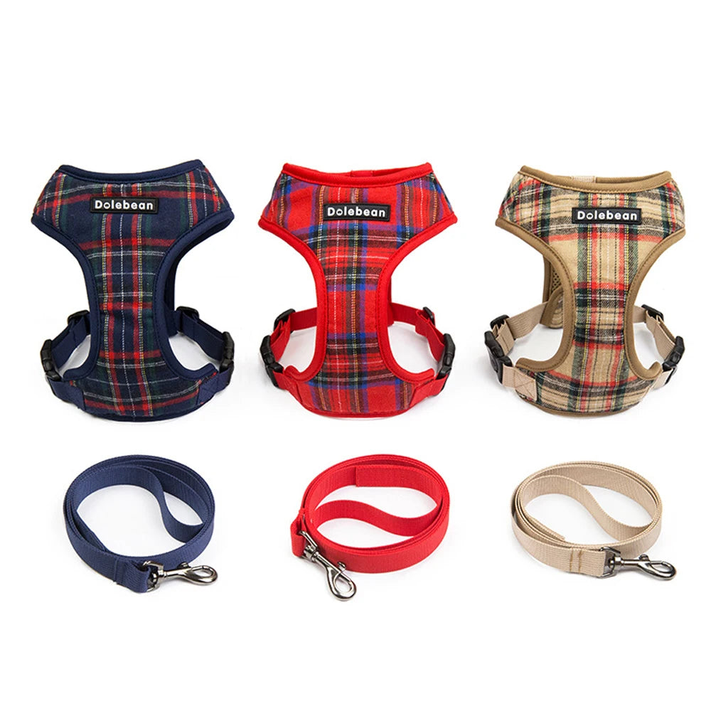 Adjustable Plaid Dog Harness & Leash Set