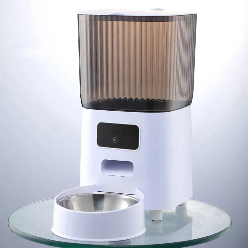 Smart Automatic Pet Feeder with Optional Camera