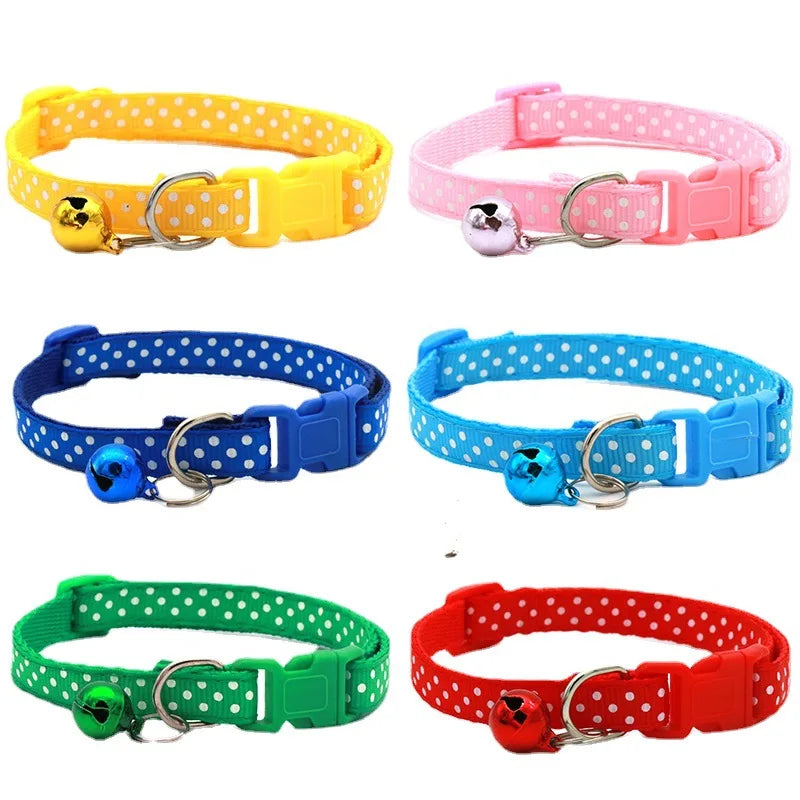 Collier à pois ajustable avec clochette pour chat et petit chien