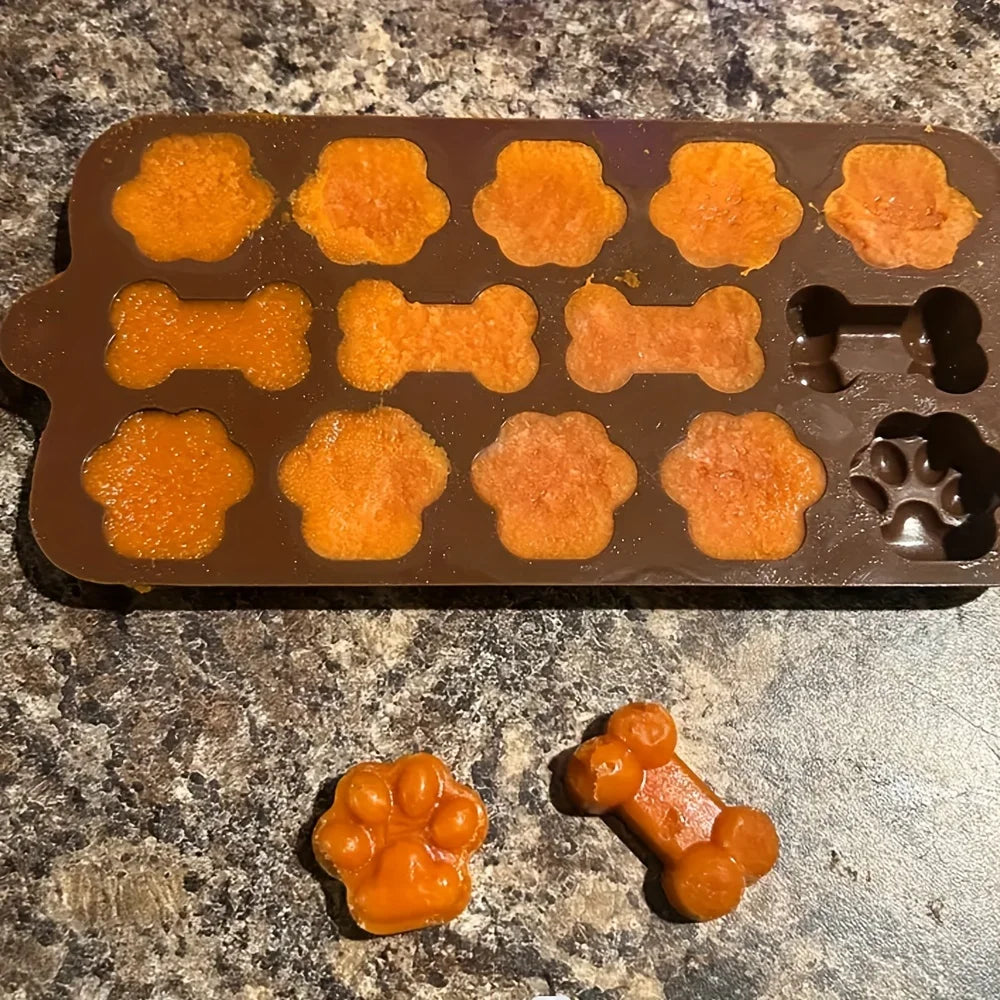 Moule en silicone pour friandises pour animaux – 14 grilles en forme d'os de chien et de patte de chat pour des friandises faites maison