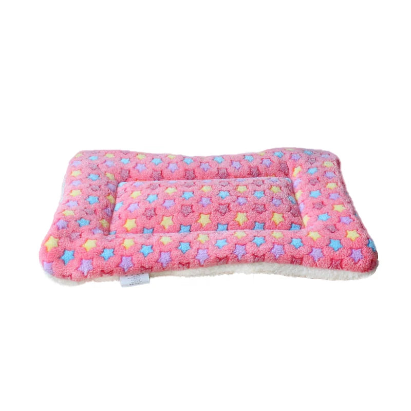 Thickened Fleece Pet Bed Mat – Washable Warm Blanket for Dogs & Cats