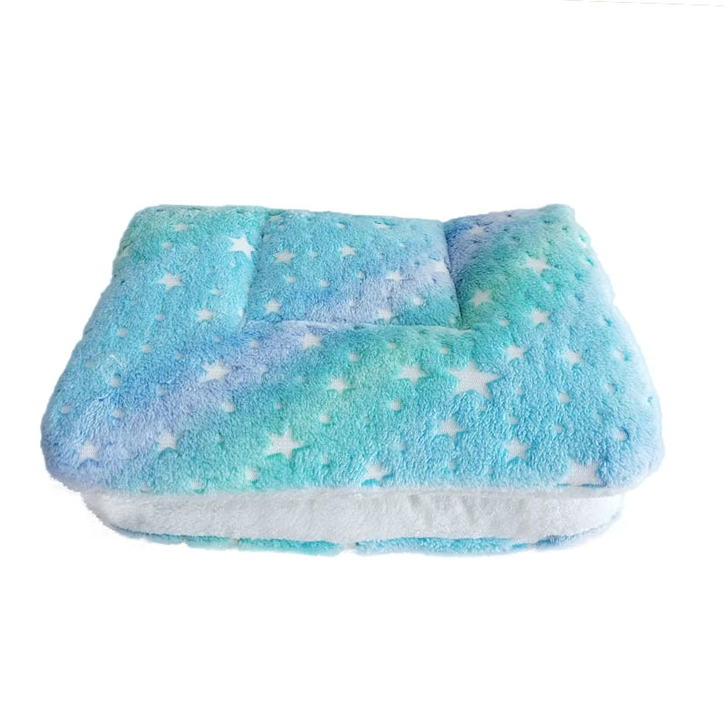 Thickened Fleece Pet Bed Mat – Washable Warm Blanket for Dogs & Cats