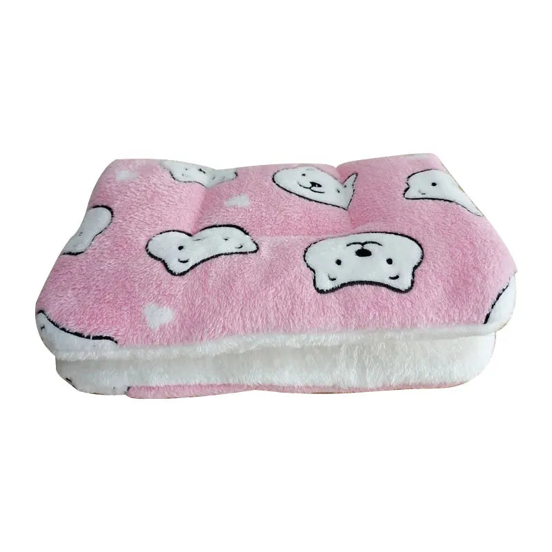 Thickened Fleece Pet Bed Mat – Washable Warm Blanket for Dogs & Cats