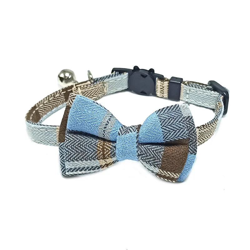 Collier pour chat sécurisé avec nœud papillon et clochette - Motif écossais