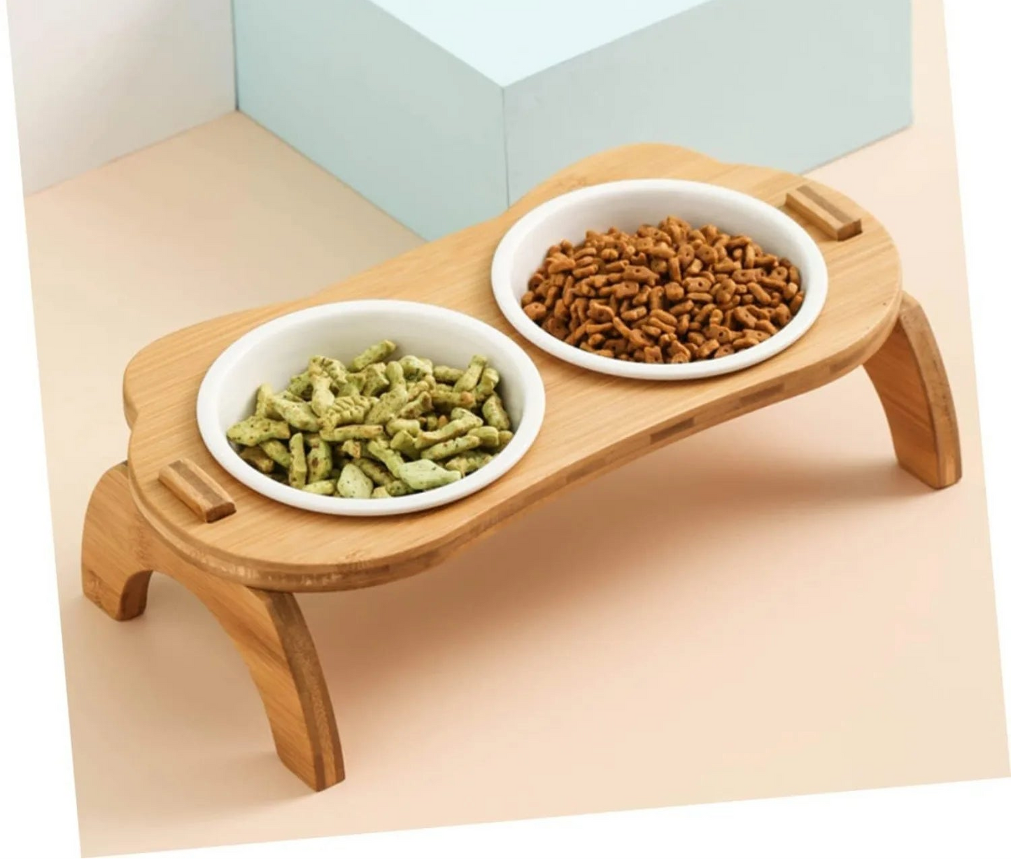 Raised Cat Bowl Set with Tilted Stand