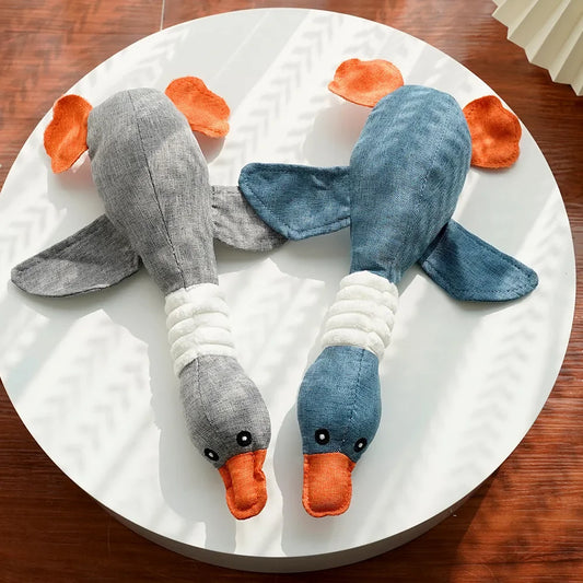 Squeaky Goose Dog Toy - Interactive Sound Toy for Dental Health