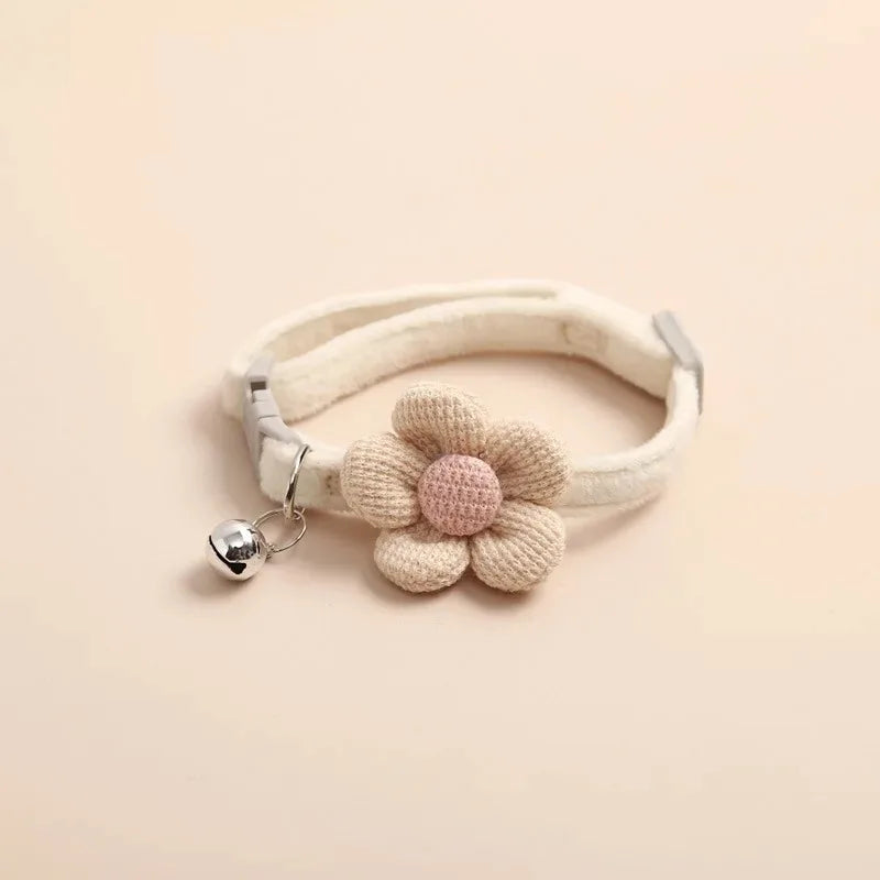 Joli Collier et Laisse pour Chat - Harnais et Accessoires Réglables pour Chaton