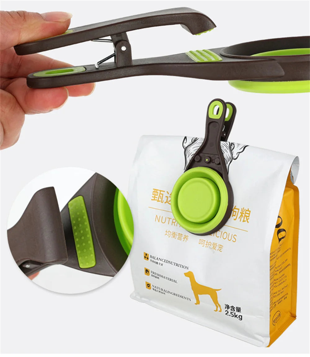 Collapsible Silicone Pet Food Measuring Scoop with Sealing Clip