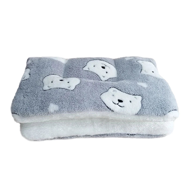 Thickened Fleece Pet Bed Mat – Washable Warm Blanket for Dogs & Cats