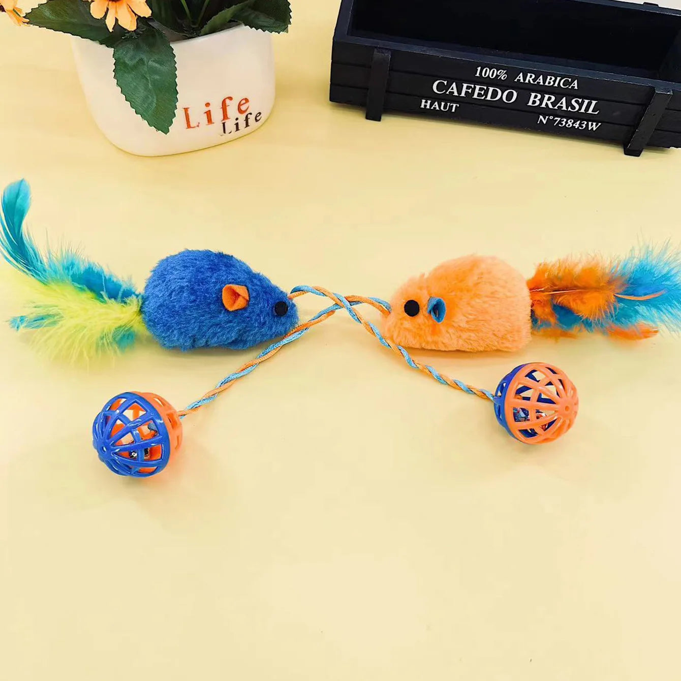 Lot de jouets interactifs pour chat : souris en peluche et balle à grelot