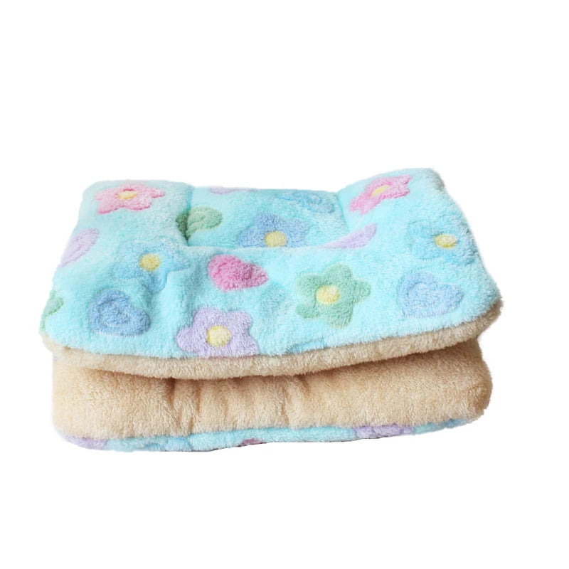 Thickened Fleece Pet Bed Mat – Washable Warm Blanket for Dogs & Cats