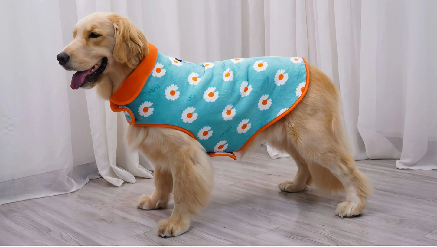 Manteau polaire à capuche pour chien avec trou pour laisse | Veste d'hiver chaude et ajustable pour chiens de petite à grande taille