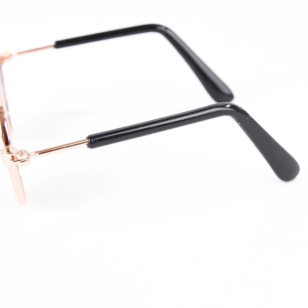 Heart-Shaped Sunglasses for Cats & Kittens