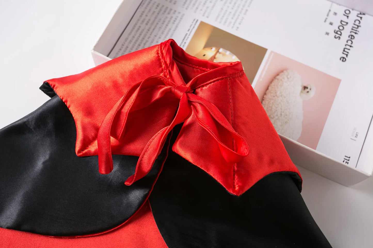 Halloween Vampire Devil Cape Costume for Dogs — Cosplay Cloak for Small, Medium & Large Dogs