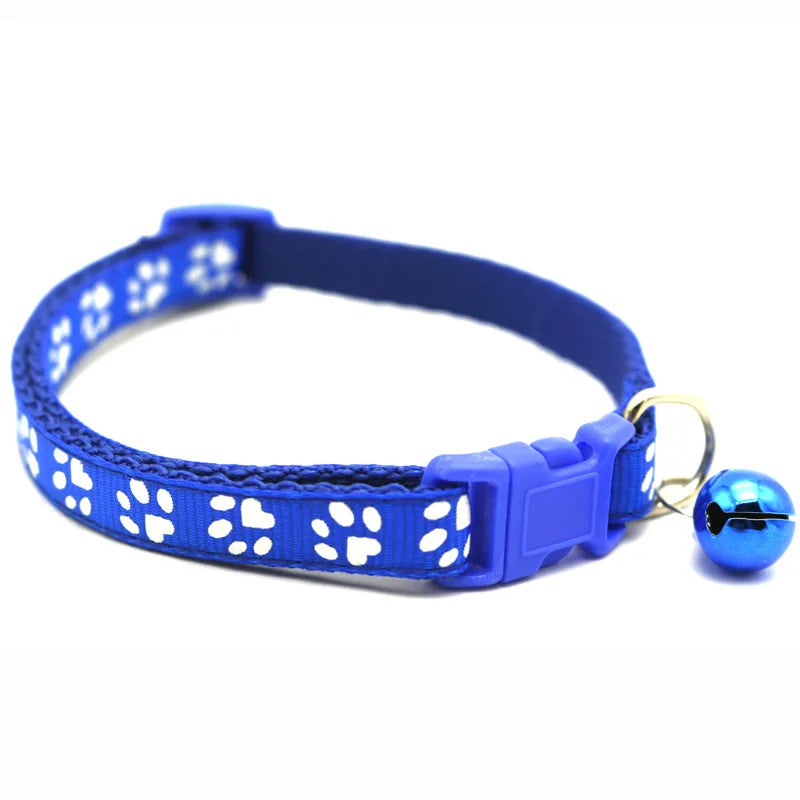 Collier pour chat avec clochette et motif patte de chat