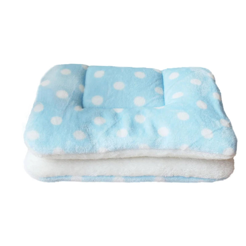 Thickened Fleece Pet Bed Mat – Washable Warm Blanket for Dogs & Cats