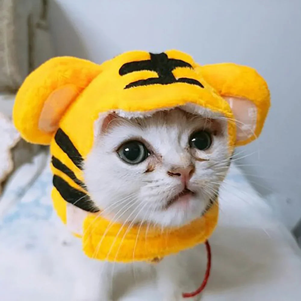 Knitted Hat for Cats and Small Dogs