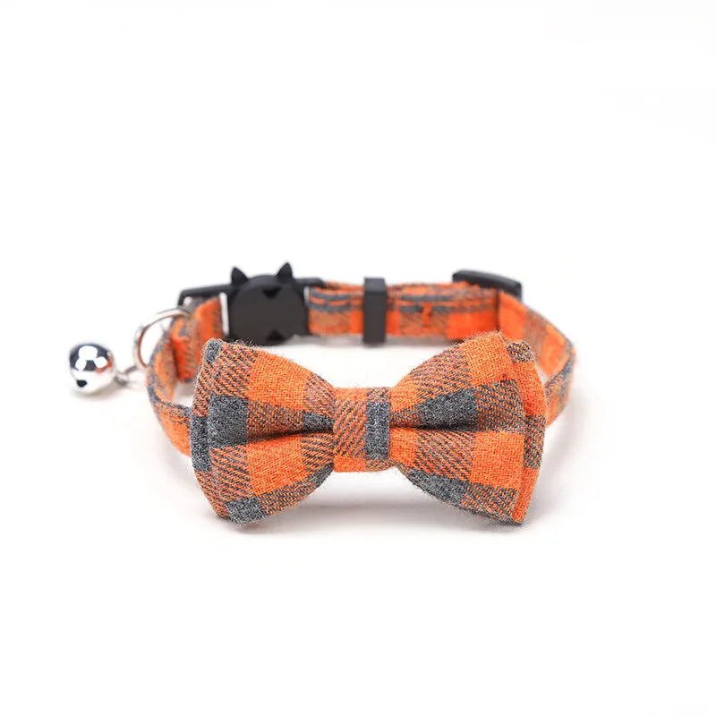 Collier pour chat sécurisé avec nœud papillon et clochette - Motif écossais