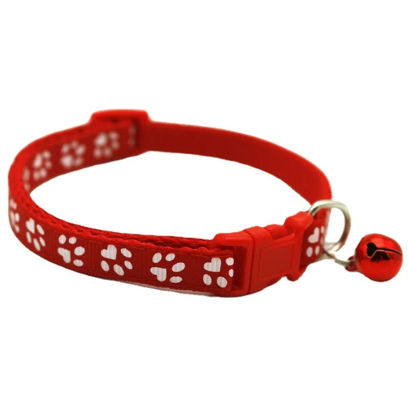 Collier pour chat avec clochette et motif patte de chat