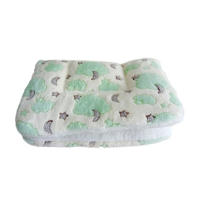 Thickened Fleece Pet Bed Mat – Washable Warm Blanket for Dogs & Cats