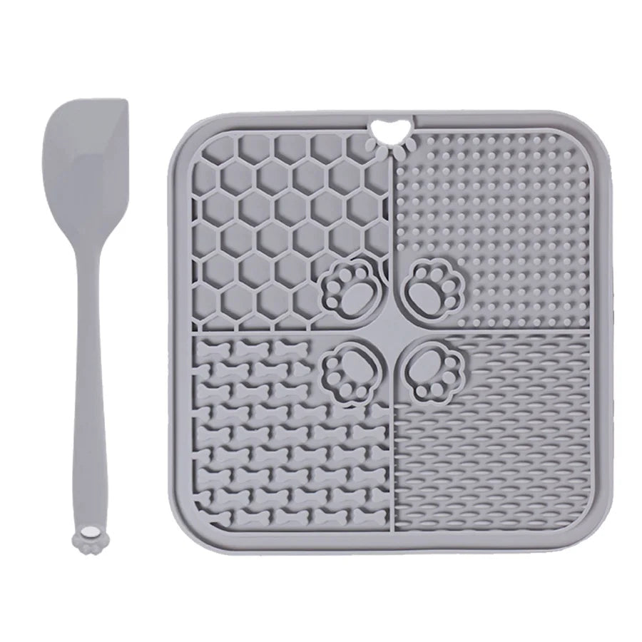 Silicone Slow Feeding Lick Mat with Spatula