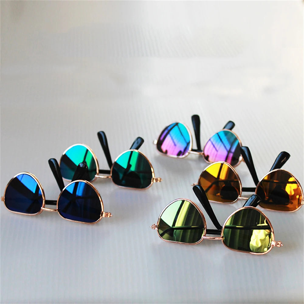 Heart-Shaped Sunglasses for Cats & Kittens