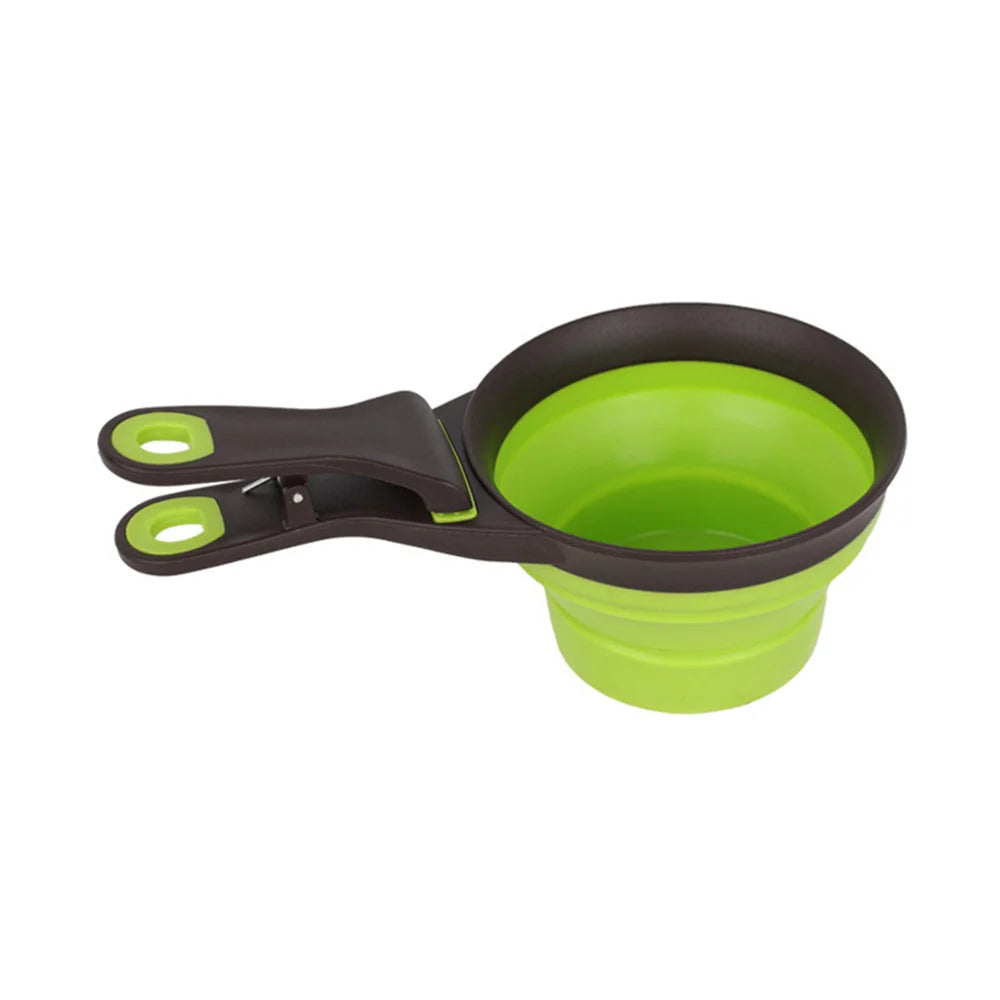 Collapsible Silicone Pet Food Measuring Scoop with Sealing Clip