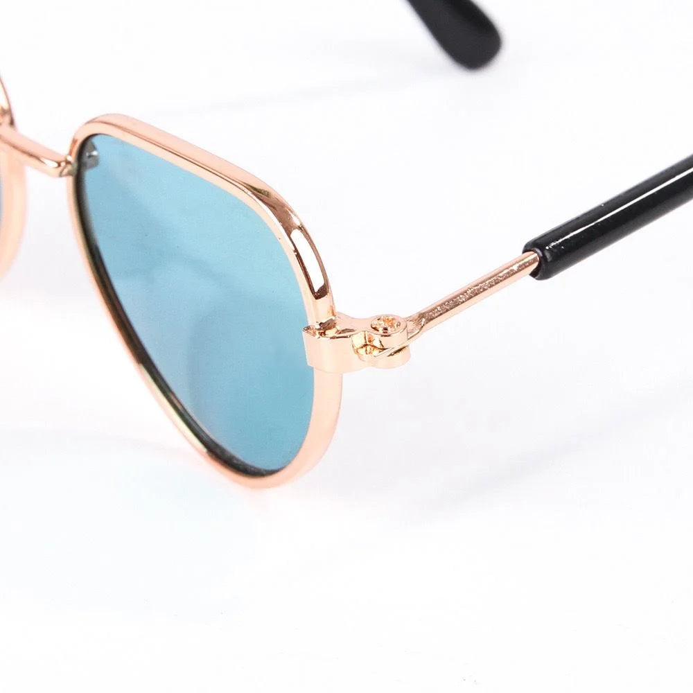 Heart-Shaped Sunglasses for Cats & Kittens