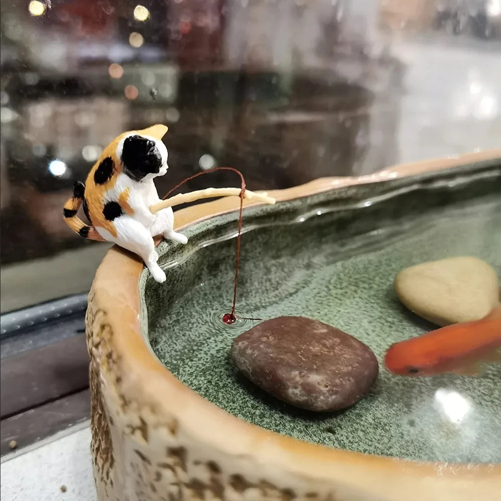 Fishing Cat Aquarium Decoration Ornament